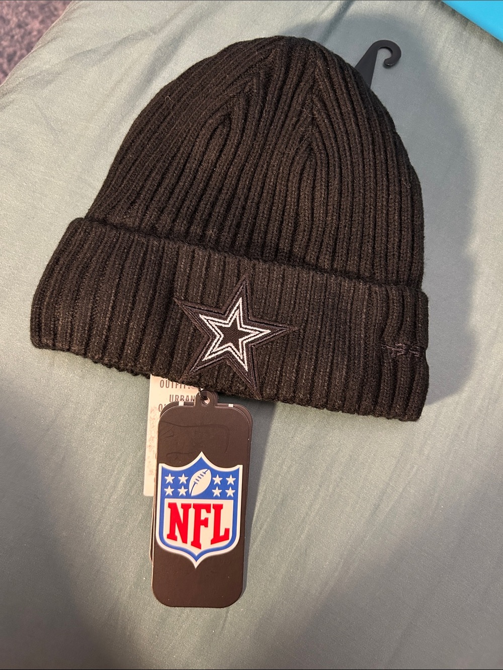 NWT Dallas Cowboys NFL Beanie